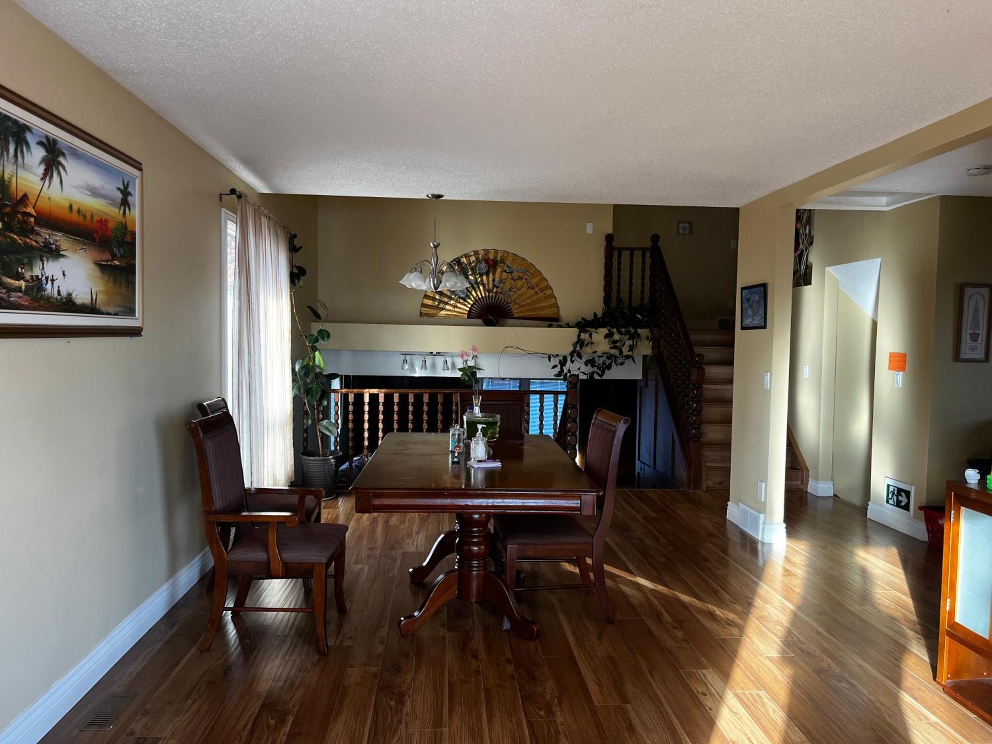 Beautiful Room Close Airport! YYC Exterior photo
